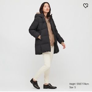 Uniqlo Small Seamless Down Short Coat